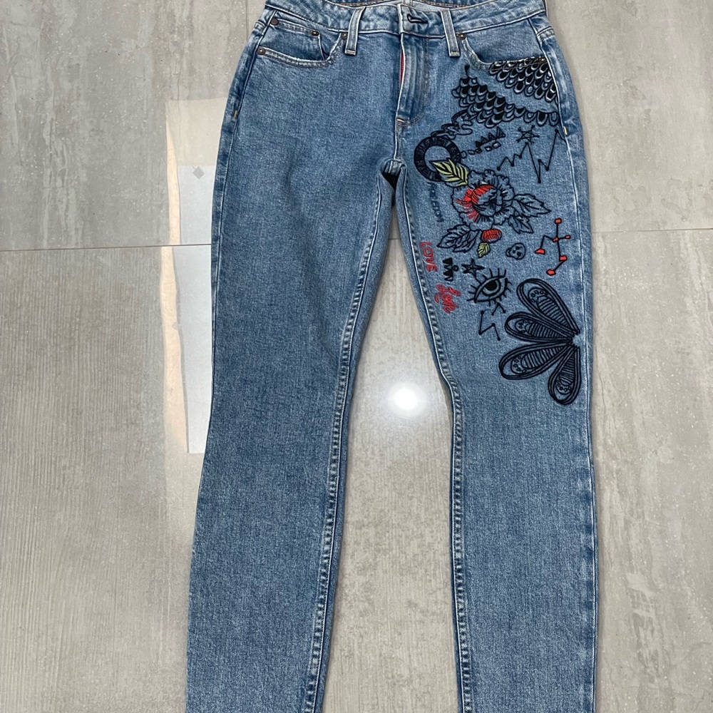 AO.LA jeans size 25